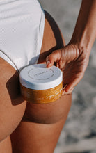 Charger l'image dans la galerie, L'Exfoliant - Natural Beauty